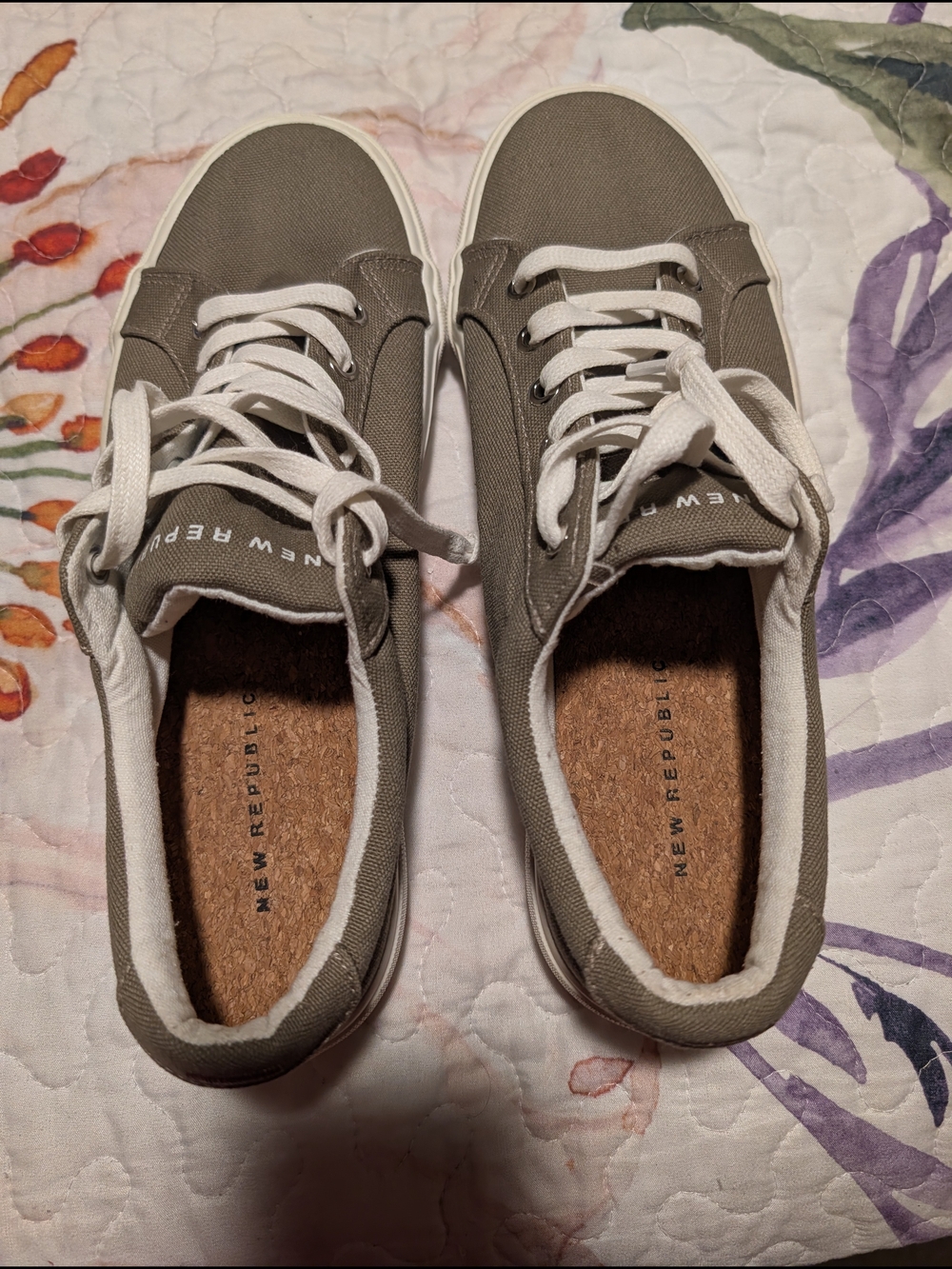 New Republic Men's Olive Canvas Low-Top Sneakers
